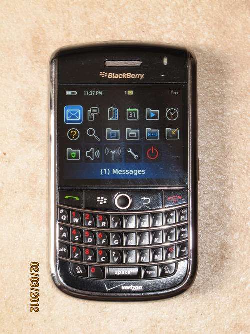 BLACKBERRY 9630 TOUR/BOLD 3G As new (please see description)