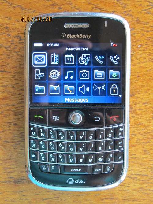Genuine Blackberry BOLD 9000 *Unlocked*100% Working*IN STOCK*Charger, SD Card, Battery
