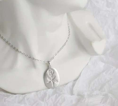 925 Silver Engraved Rose Flower Necklace