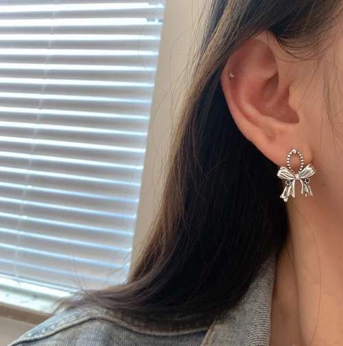 925 Silver Vintage Bow Stud Earrings