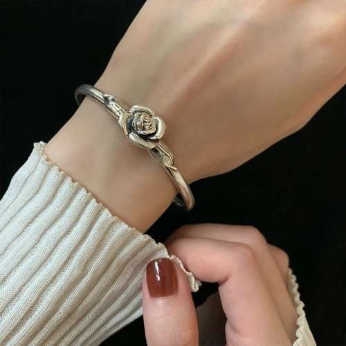 925 Silver Vintage Open Cuff Flower Bangle