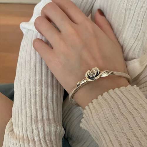 925 Silver Vintage Open Cuff Flower Bangle