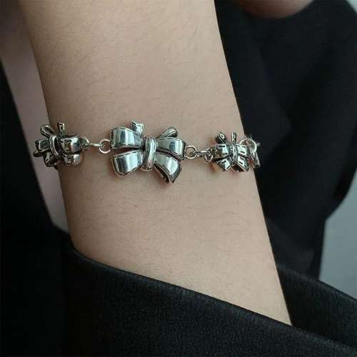 925 Silver Bear Head and Bow Bracelet