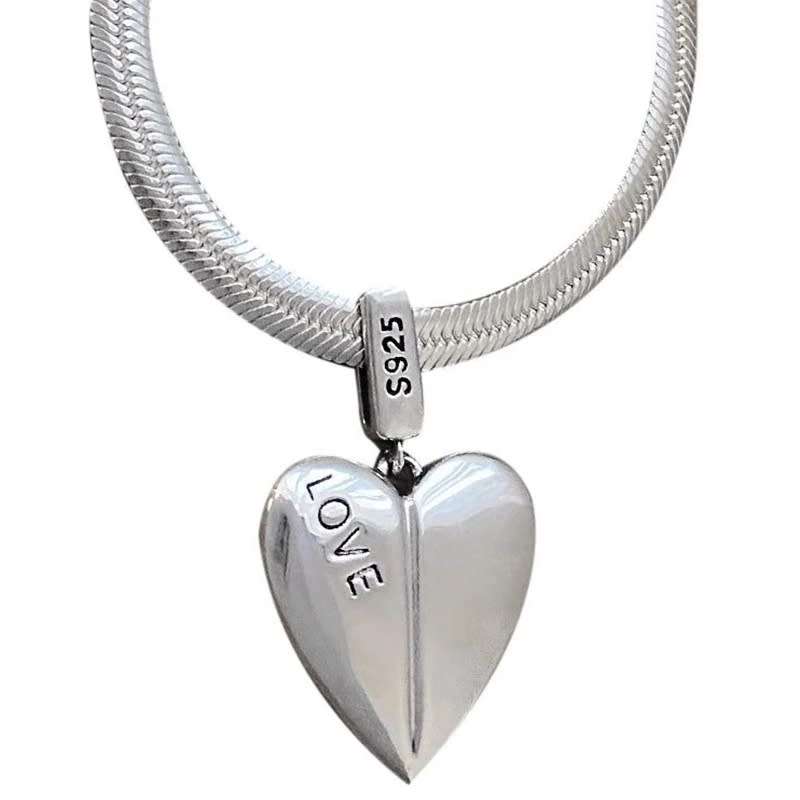 925 Silver Heart Snake Necklace.