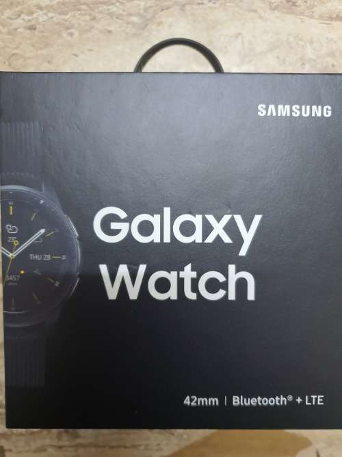 BRAND NEW SAMSUNG GEAR 42MM SMART WATCH *SNAP FRIDAY..LATE LATE ENTRY..RELISTED*!!!!