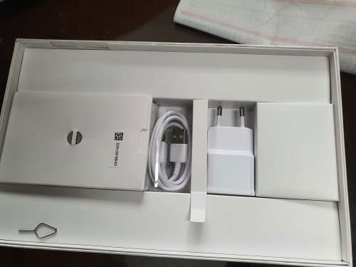 SAMSUNG GALAXY TAB A 10.1" 32GB *WIFI+ CELLULAR *BALANCE OF WARRANTY* SNAP FRIDAY LATE LATE ENTRY*