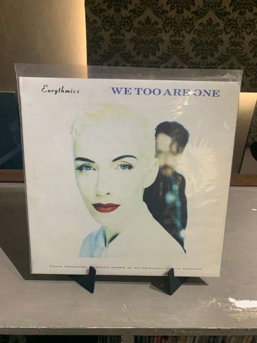 Eurythmics- We Too Are One vinyl record( VG+ )