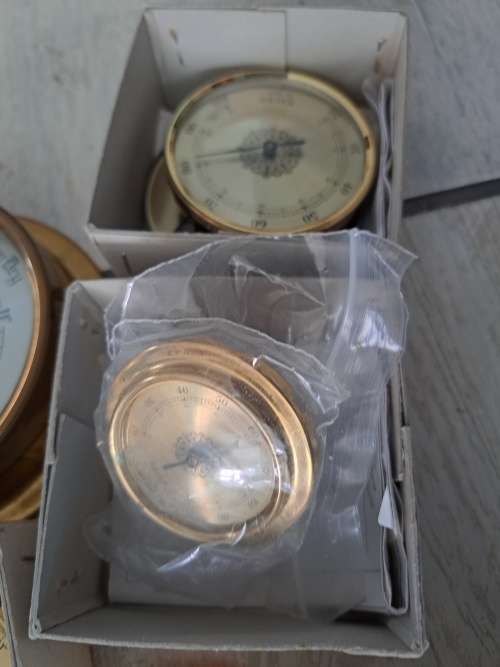 6 vintage Barometers wind pressure instruments  ship/yacht