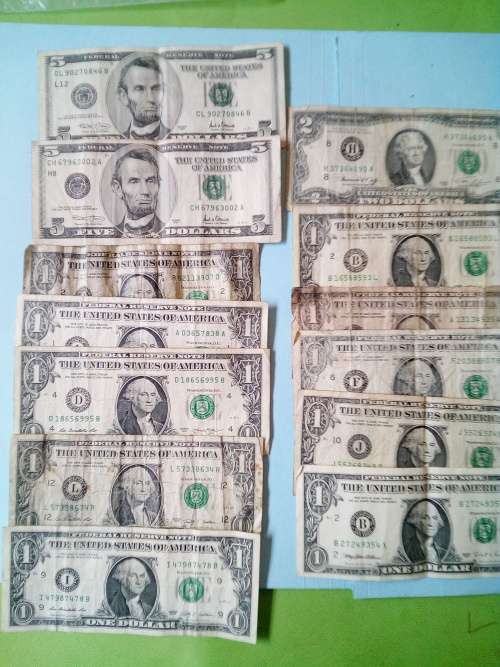 USA Dollar notes ( $1, $2 and $5 )