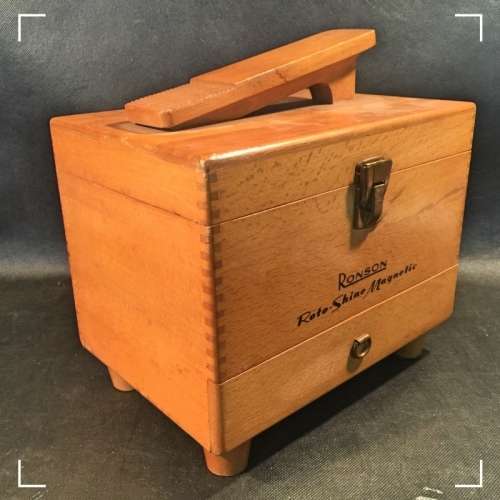 Never to Be found again RARE Vintage Ronson Roto Shine Magnetic Shoe