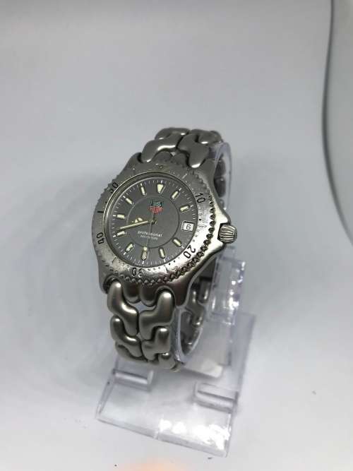 Tag Heuer Immaculate 9/10 Professional 200 With Box