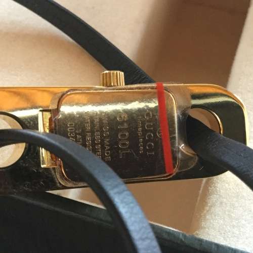 Genuine Swiss Gucci 6100L ladies Designer Collectors Watch Box and Warranty . Never Used R14500