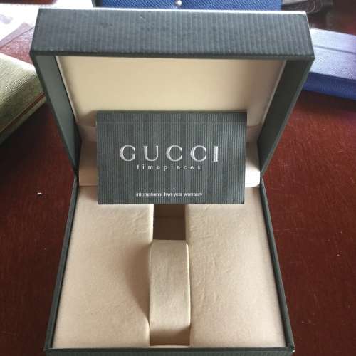 Genuine Swiss Gucci 6100L ladies Designer Collectors Watch Box and Warranty . Never Used R14500