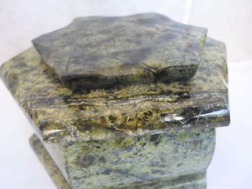 very Rare Valuable AMAZING!! VINTAGE TRANSVAAL JADE JEWELLERY BOX WITH MIRROR INSIDE 662,0g