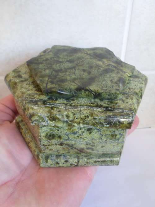 very Rare Valuable AMAZING!! VINTAGE TRANSVAAL JADE JEWELLERY BOX WITH MIRROR INSIDE 662,0g