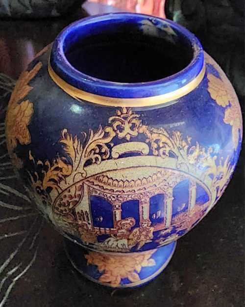 Magnificient Ginger Jar ag