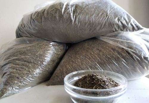 100% Pure, Hydroponically Grown, Dried and Crushed Salvia Divinorum Herb Leaves (32 grams)