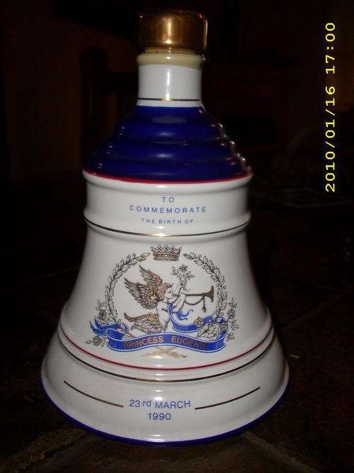 Bells Commemorative Decanter - Birth of Princess Eugenie 23 March 1990