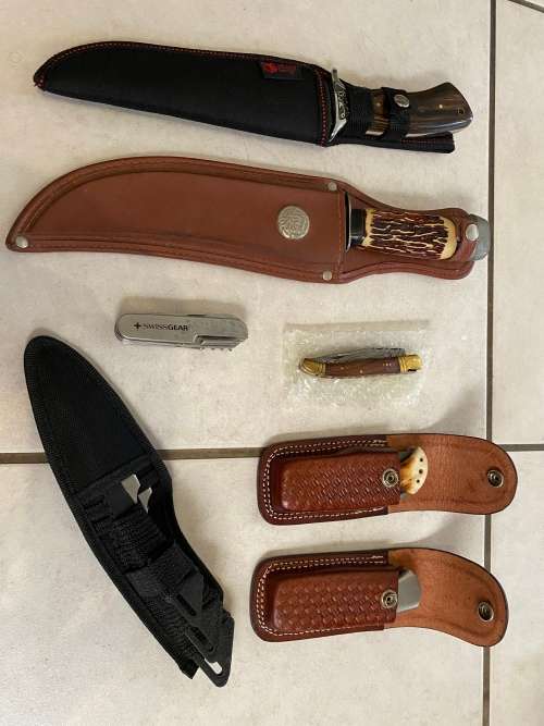  Nice Knife Collection 