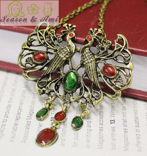 Vintage Style Two Birds in Love Necklace