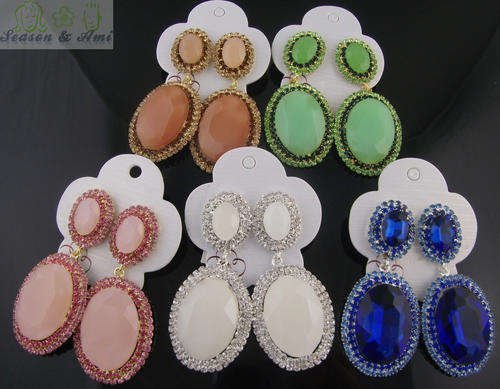 lovely exaggerate color earrings