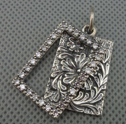 925 sterling silver  rectangle with frame antiquity pendant