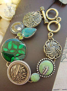 [20%DISCOUNT NOW R79]Fashionable Retro Style green fashion bracelet