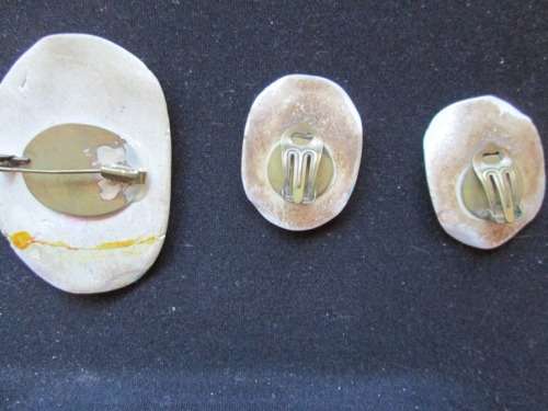 TRENDY CRAFTED ENAMEL FIRED BROOCH AND EARRINGS