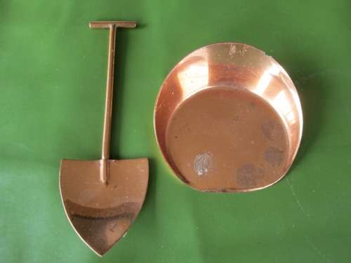 SWISS MINI BRASS COWBELL & COAL SHUFFLE AND HOLDER