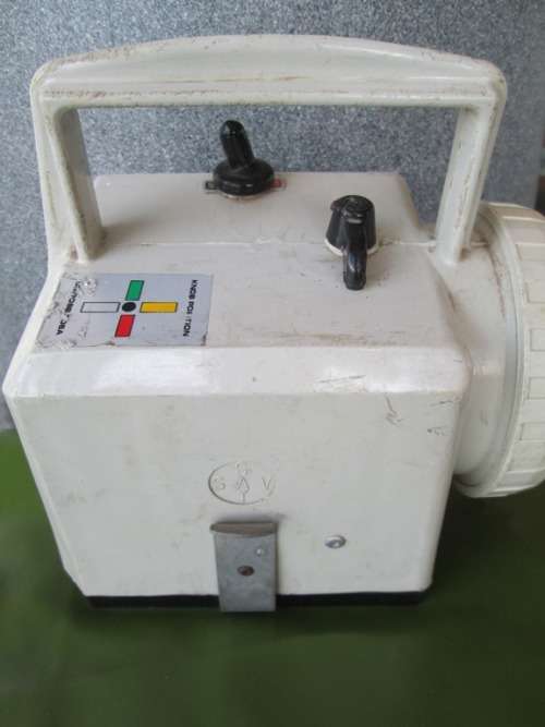 VINTAGE TRAFFIC CONTROL HAND HELD TORCH