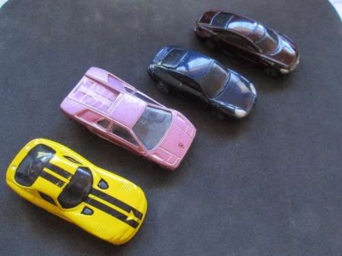 MAISTO 1/64 - CARS - JOB LOT