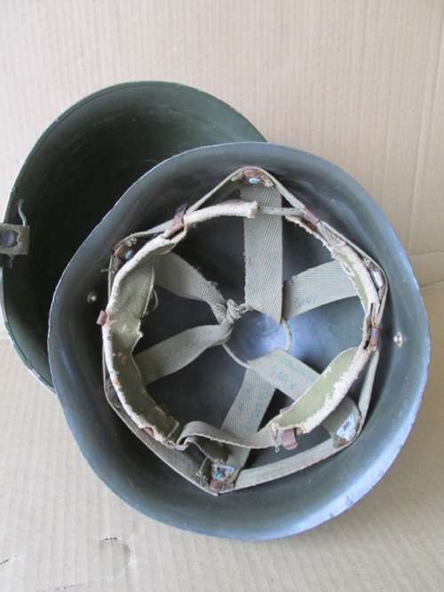 SADF - BORDER WAR - "STAALDAK" WITH INNER-MOSSDOP AND STRAPS