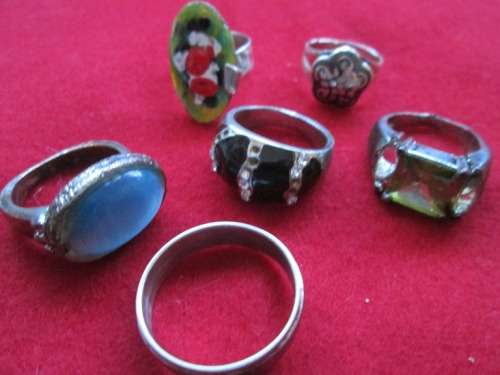 ASSORTED MIXED RINGS - JOBLOT