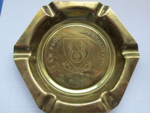 SADF - BRASS/COPPER ASHTRAY-SAW PRODUKTIWITEIT EVALUERING