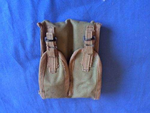 Rhodesian bush war, uzi mag pouch.