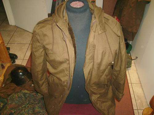SADF, warm coat nutria, large and in great condition with liner, bush war, border war. aapjas