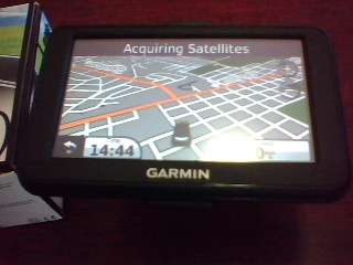 Garmin NUVI 40 in box (Shipping R60)