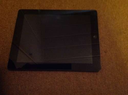 IPAD 4 16Gb Cellular and Wifi - Please note IPAD is dead, can be used for Spares.
