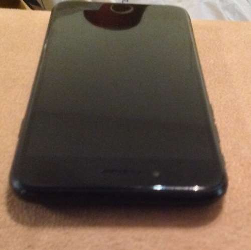 I phone 7 - excellent condition - Not Refurbished- Original