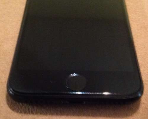 I phone 7 - excellent condition - Not Refurbished- Original