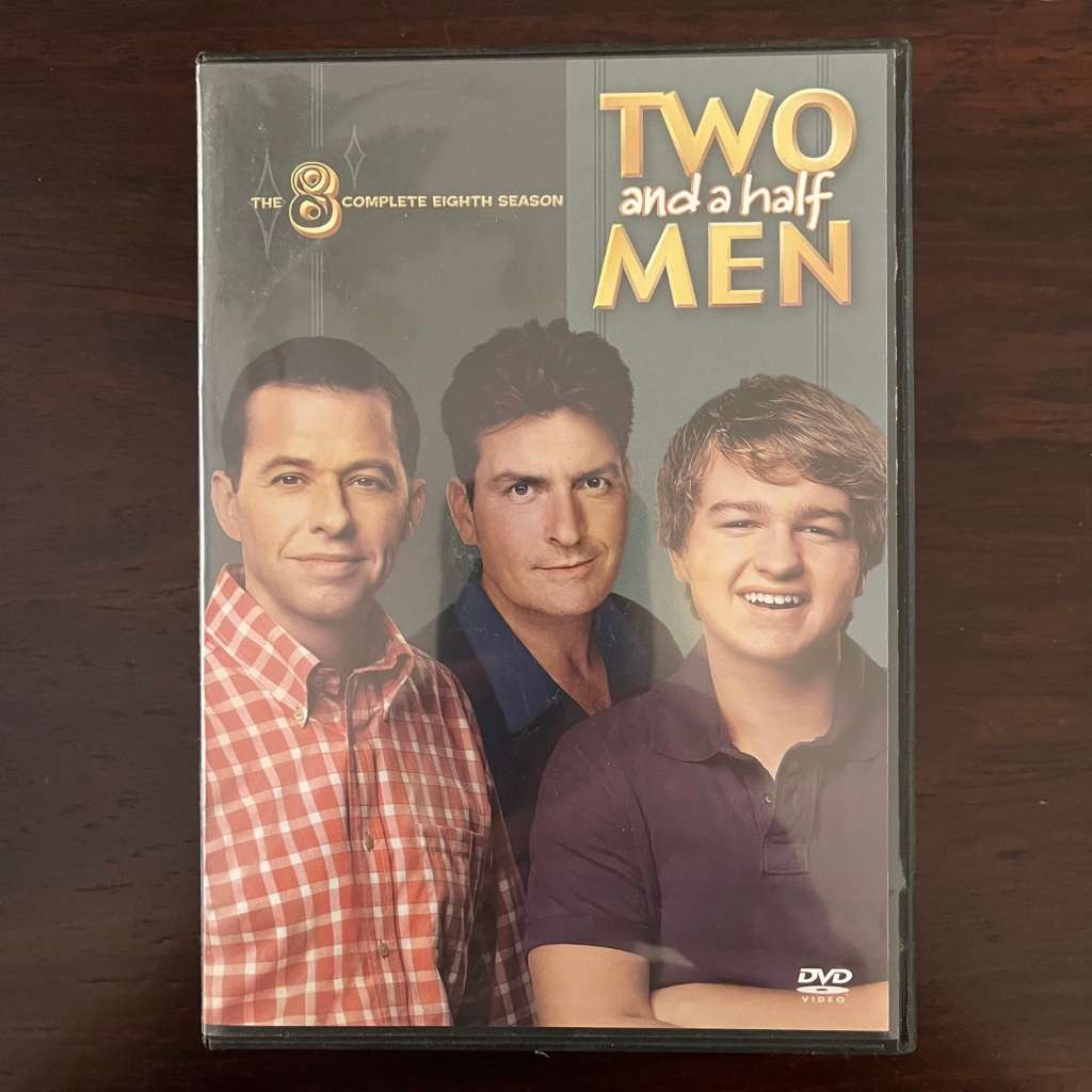 Two And A Half Men Season 8 2DVD Set South African Press