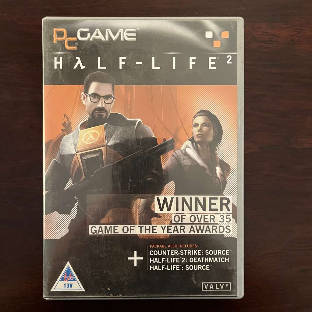 PC Game Half Life 2 Game Of The Year Edition 5 Disc Set Import