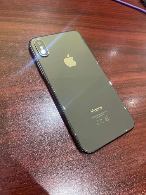 *Free Delivery* USED Iphone X 64gb