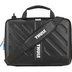 Macbook Air 11" (Includes Accessories)