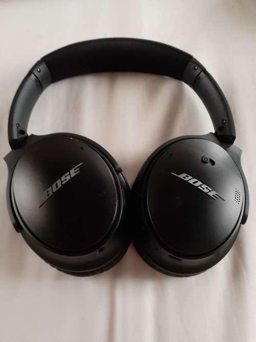 Bose QuietComfort 35 Series II Wireless Noise Cancelling Headphones - Black
