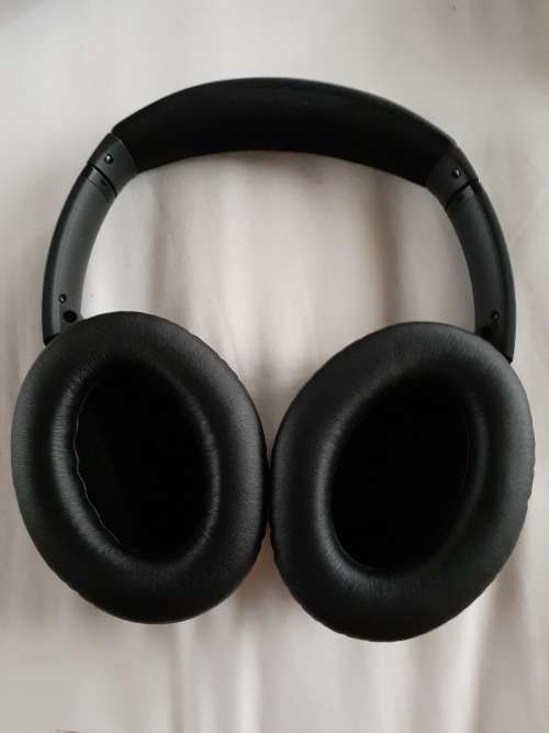 Bose QuietComfort 35 Series II Wireless Noise Cancelling Headphones - Black