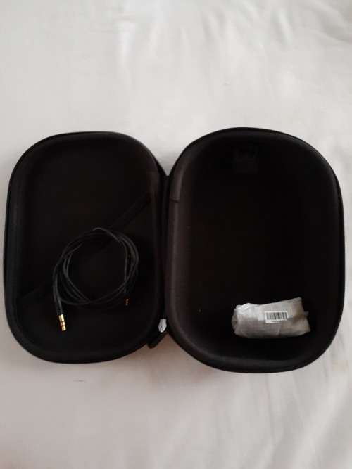 Bose QuietComfort 35 Series II Wireless Noise Cancelling Headphones - Black