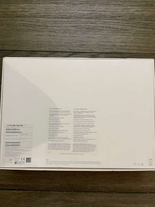 Apple MacBook Pro (13-inch, 2018) Space Gray