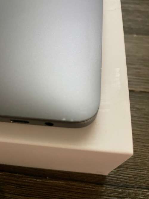 Apple MacBook Pro (13-inch, 2018) Space Gray