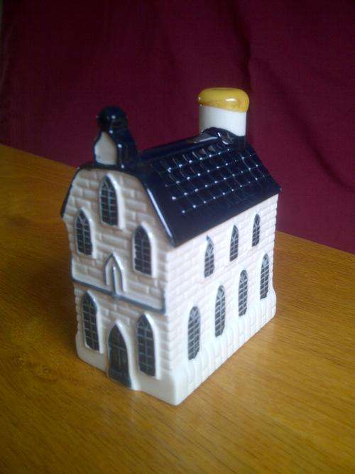 BOLS Delft KLM House No. 7 (sealed)